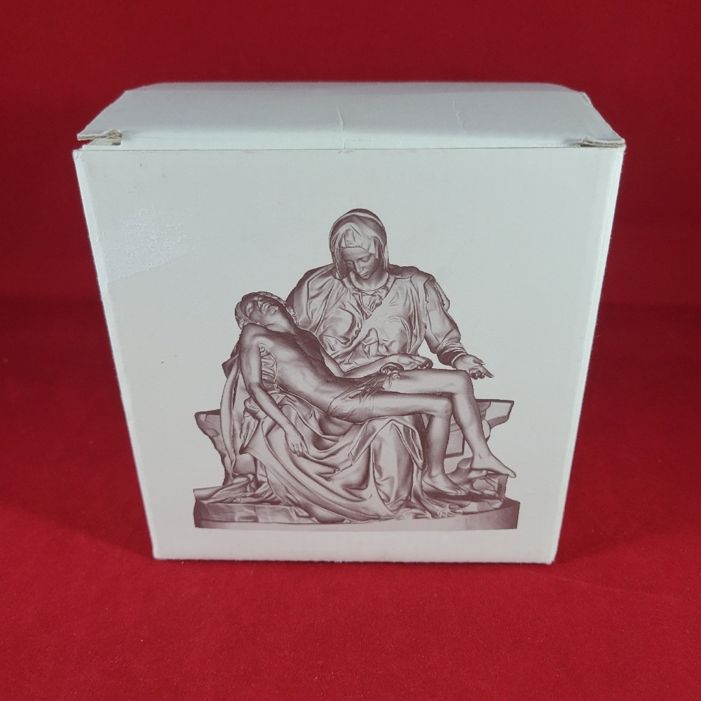VINTAGE AUSTIN MADE IN ITALY, PIETA SCULPTURE, FIRENZE ITALY, - Picture 8 of 12